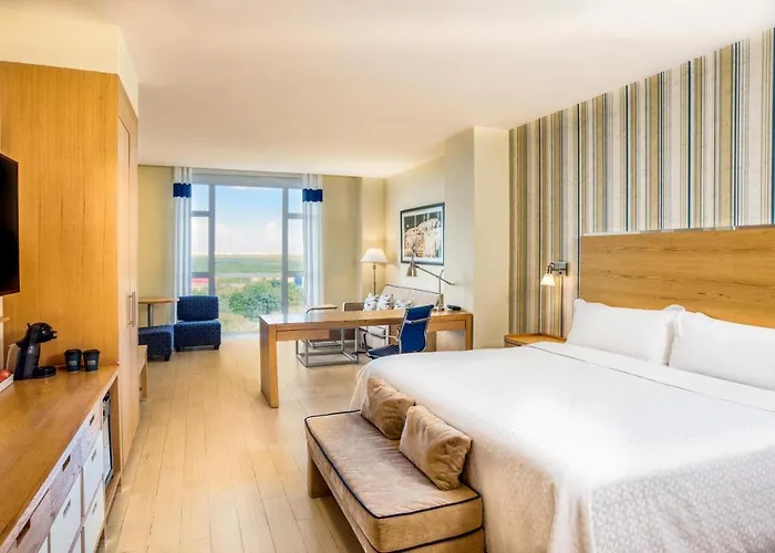 One-Bedroom Junior Suite